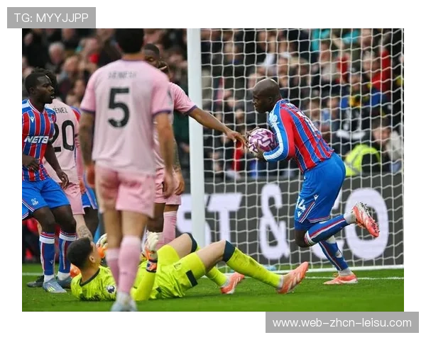 马赛2-0领先惨遭巴黎FC补时点球绝平,积分榜落后榜首7分 马赛2-0领先惨遭巴黎FC补时点球绝平,积分榜落后榜首7分