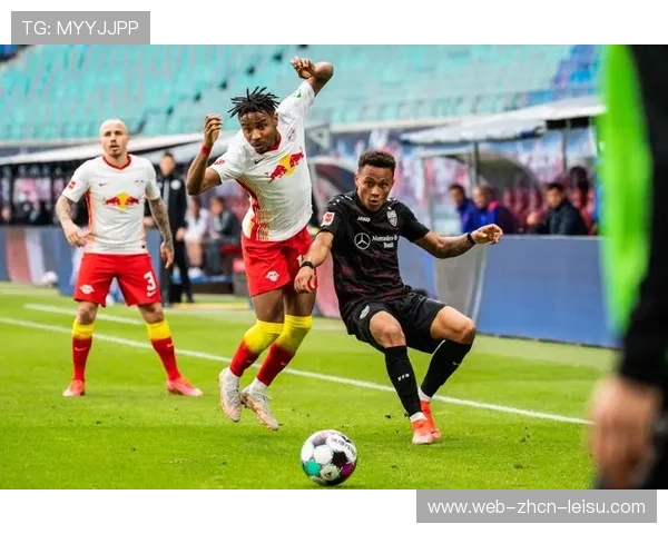 莱比锡竞技场雨中对决,斯图加特左路肋部传中战术精准执行 莱比锡竞技场雨中对决,斯图加特左路肋部传中战术精准执行